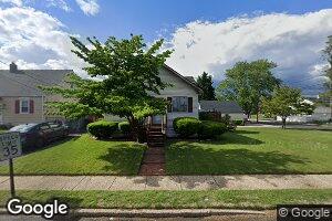 305 W Evesham Rd, Gloucester Township, NJ 08029