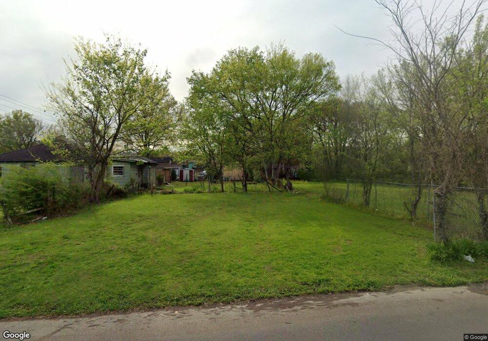 805 14th St N, Columbus, MS 39701 - photo 1