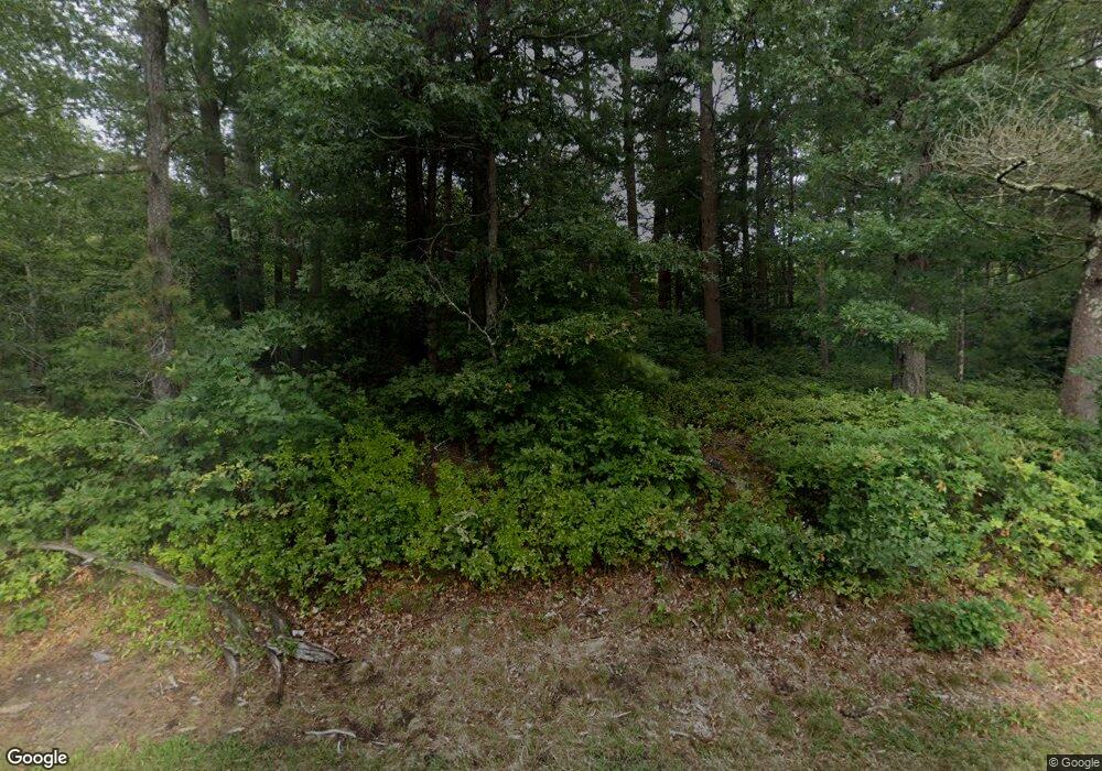 1016 Russells Mills Rd, South Dartmouth, MA 02748 - photo 1