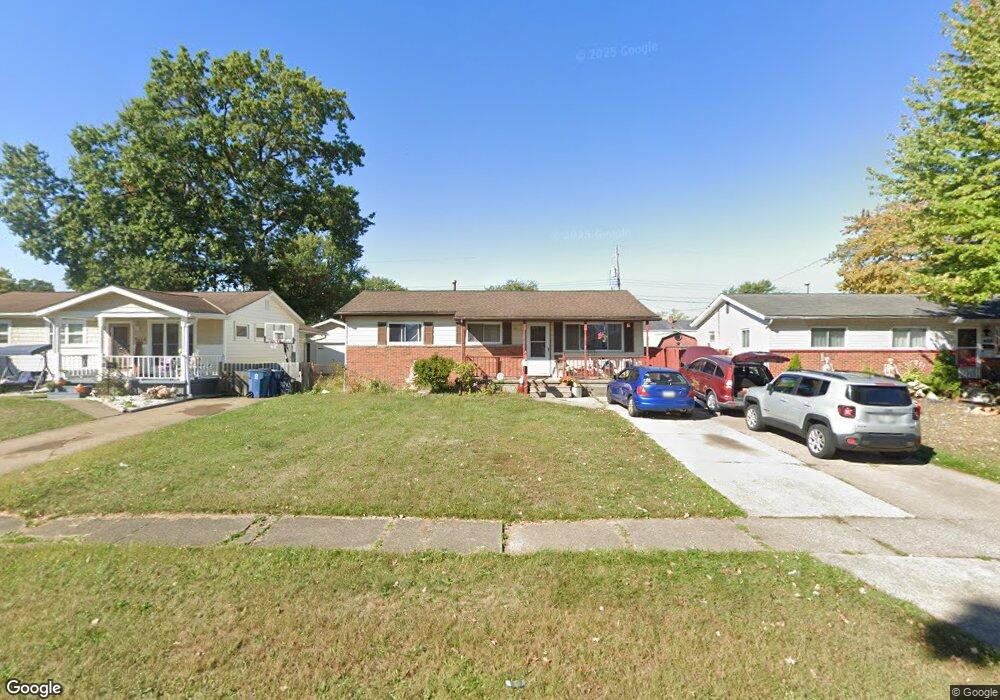 4612 Palm Ave, Lorain, OH 44055 - photo 1