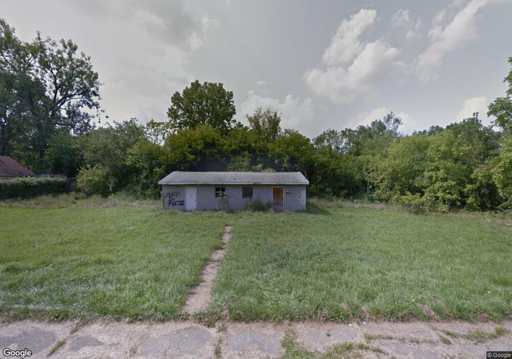 1968 Crocker Ave, Flint, MI 48503 - photo 1