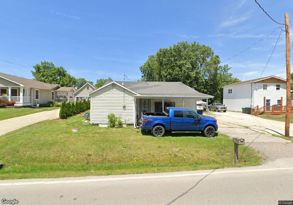 3228 E Aurora Ave, Des Moines, IA 50317 - photo 1