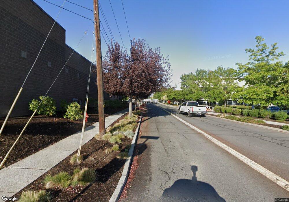 17 NW Lafayette Ave, Bend, OR 97703 - photo 1