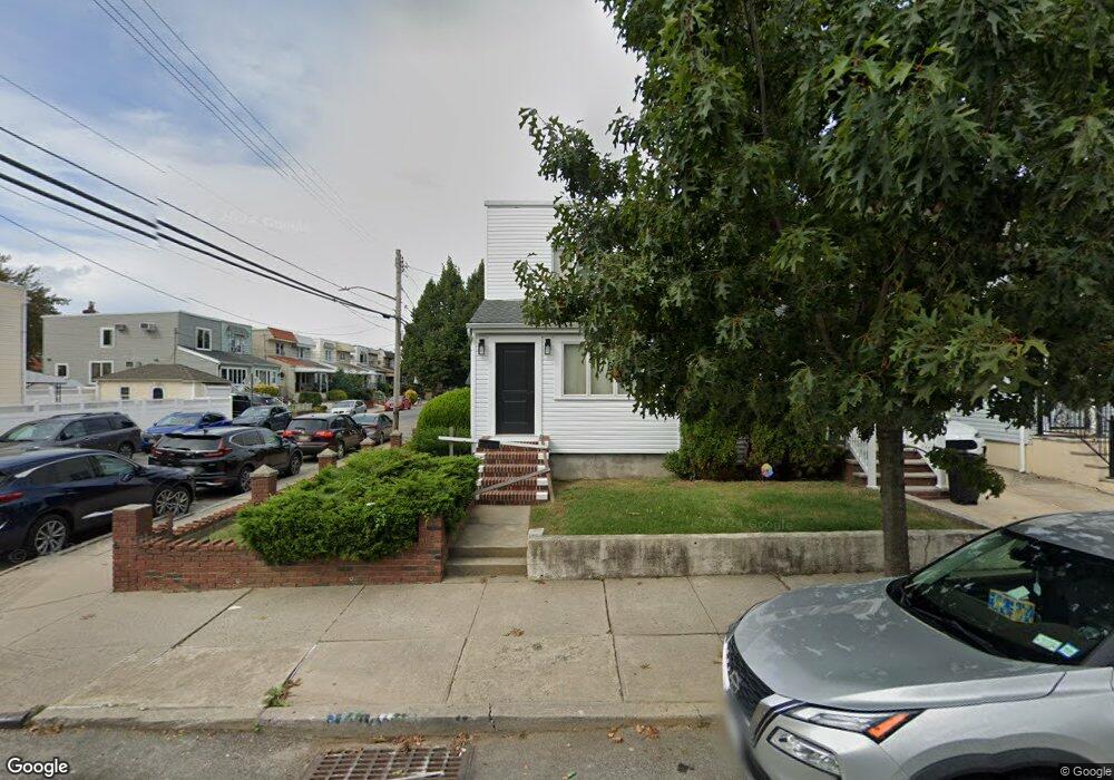 20001 33rd Ave, Bayside, NY 11361 - photo 1