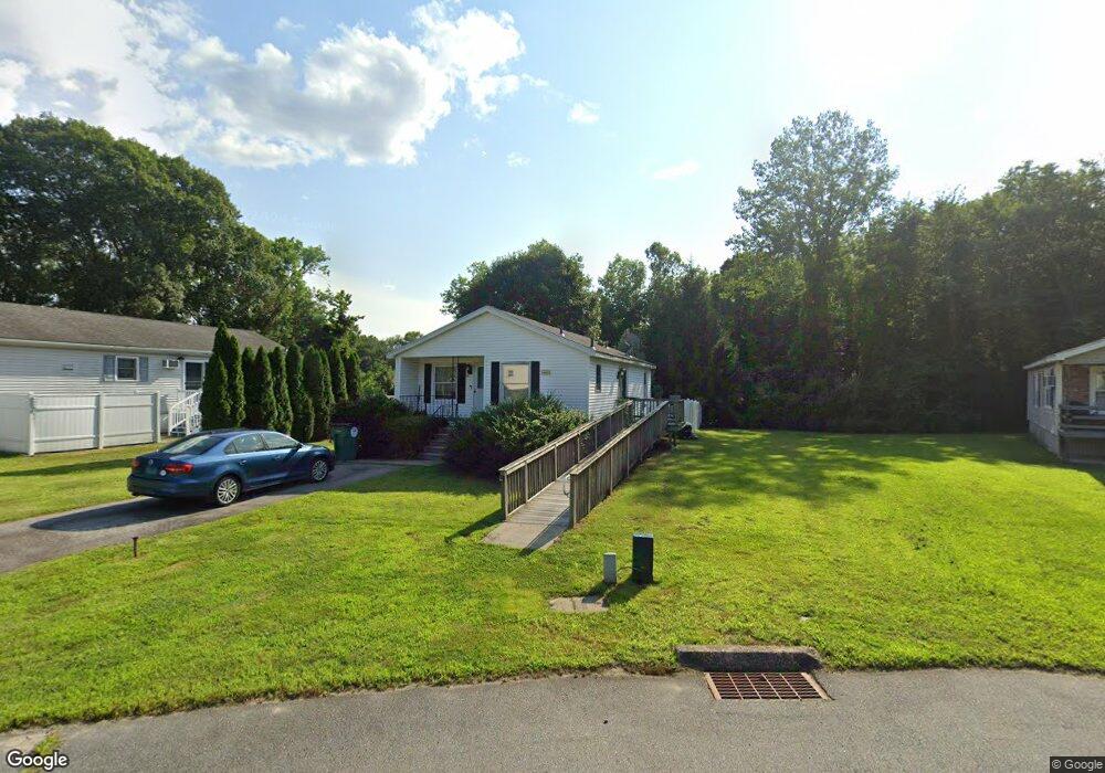 16 Viburnum Cir, Plainfield, CT 06374 - photo 1