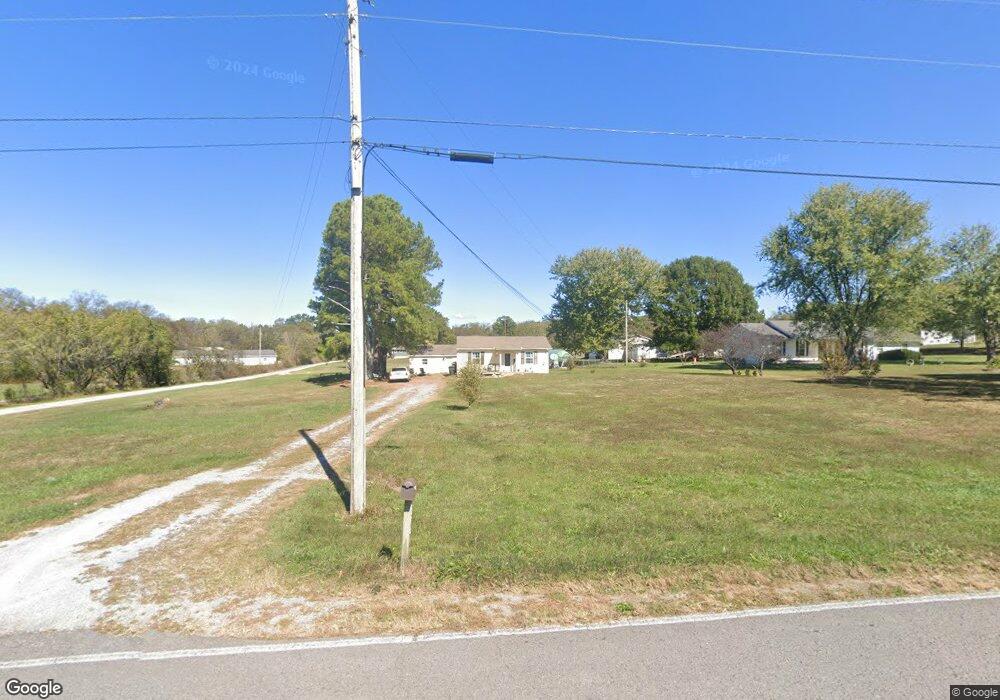 346 Snell Rd, Shelbyville, TN 37160 - photo 1