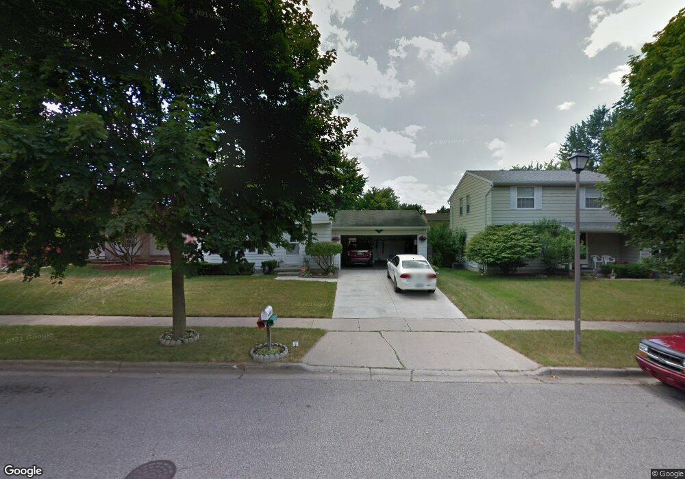 3421 Swanee Dr, Lansing, MI 48911 - photo 1