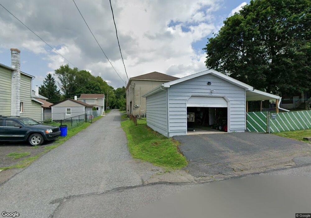 209 E Grant St unit E, McAdoo, PA 18237 - photo 1