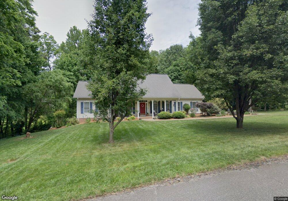 147 Eastwood Dr, Statesville, NC 28625 - photo 1