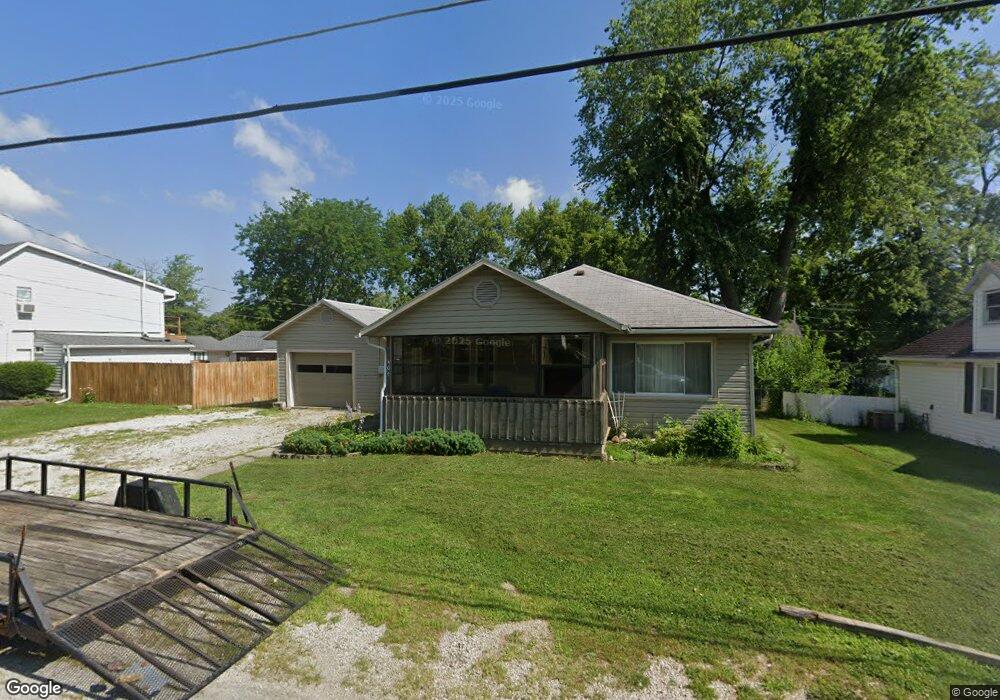 404 W Weber Dr, Muncie, IN 47303 - photo 1