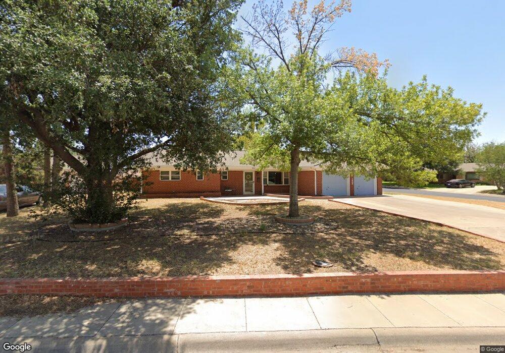 1011 Stanolind Ave, Midland, TX 79705 - photo 1