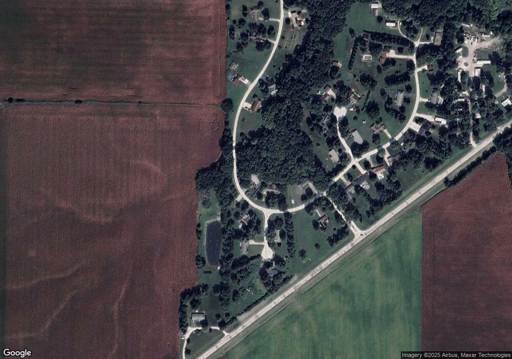 108 W Point Dr, Jacksonville, IL 62650 - photo 1