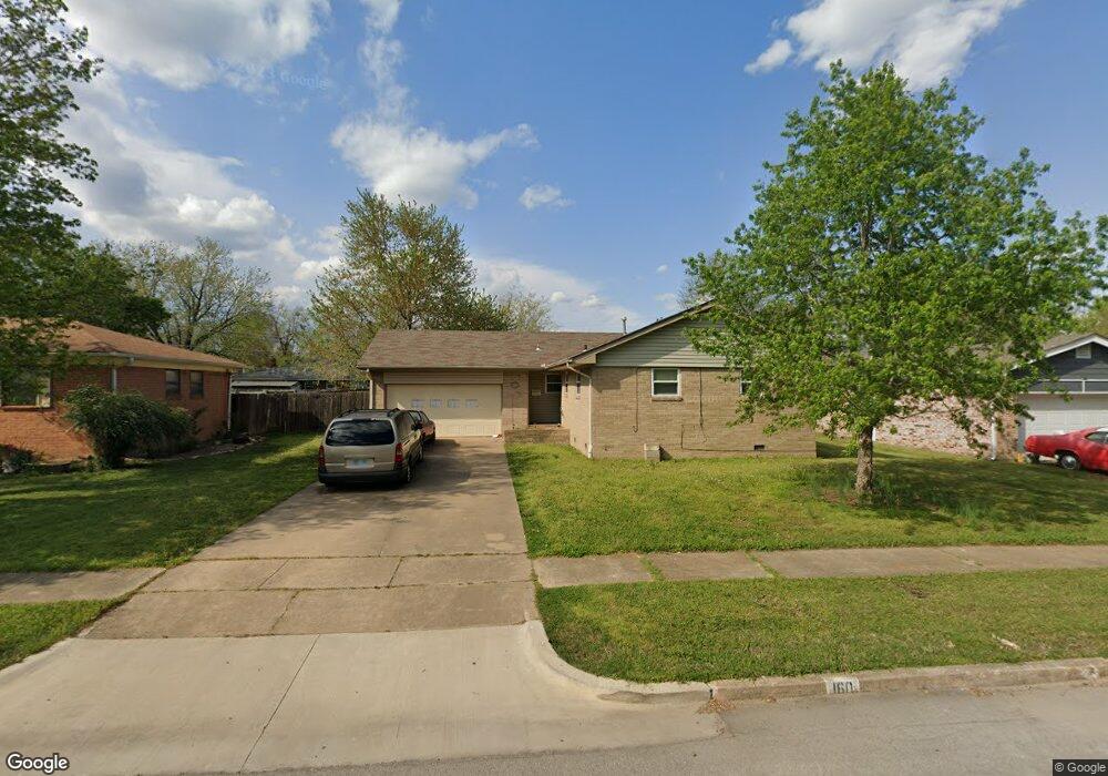 160 W Chestnut Place, Skiatook, OK 74070 - photo 1