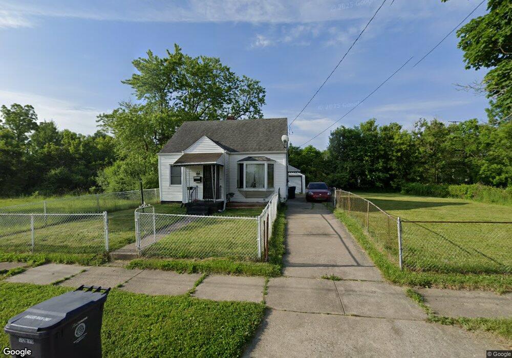 614 E Alma Ave, Flint, MI 48505 - photo 1