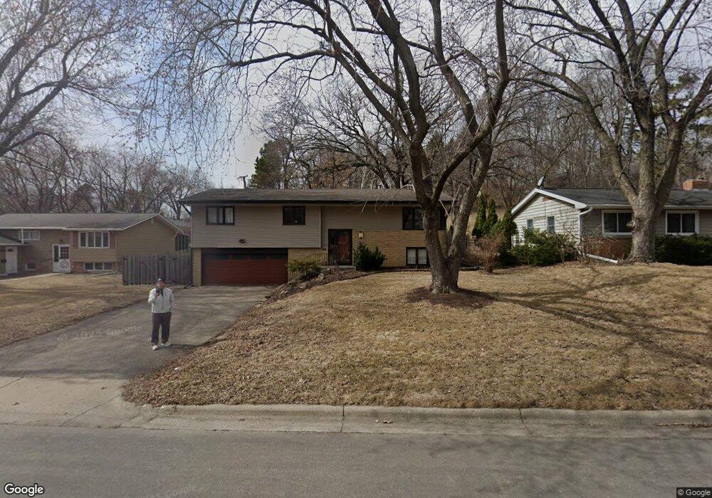 1406 Texas Ave S, Saint Louis Park, MN 55426 - photo 1