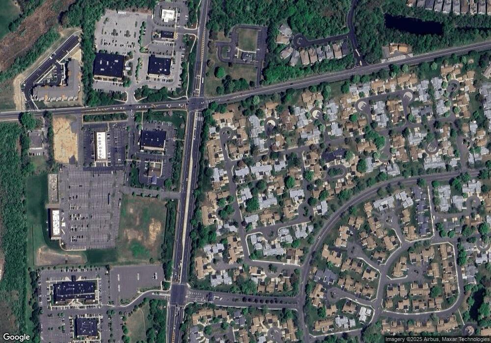 109 Hemlock Plaza unit A, Monroe Township, NJ 08831 - photo 1