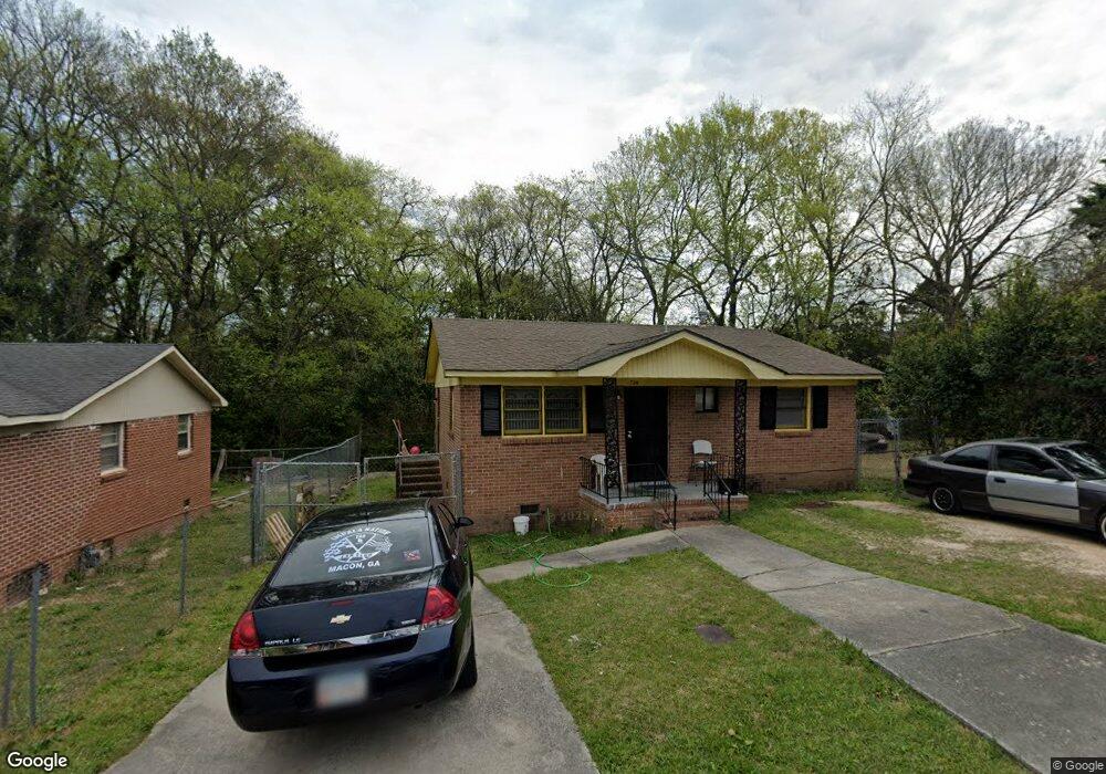 724 Lilly Ave, Macon, GA 31204 - photo 1