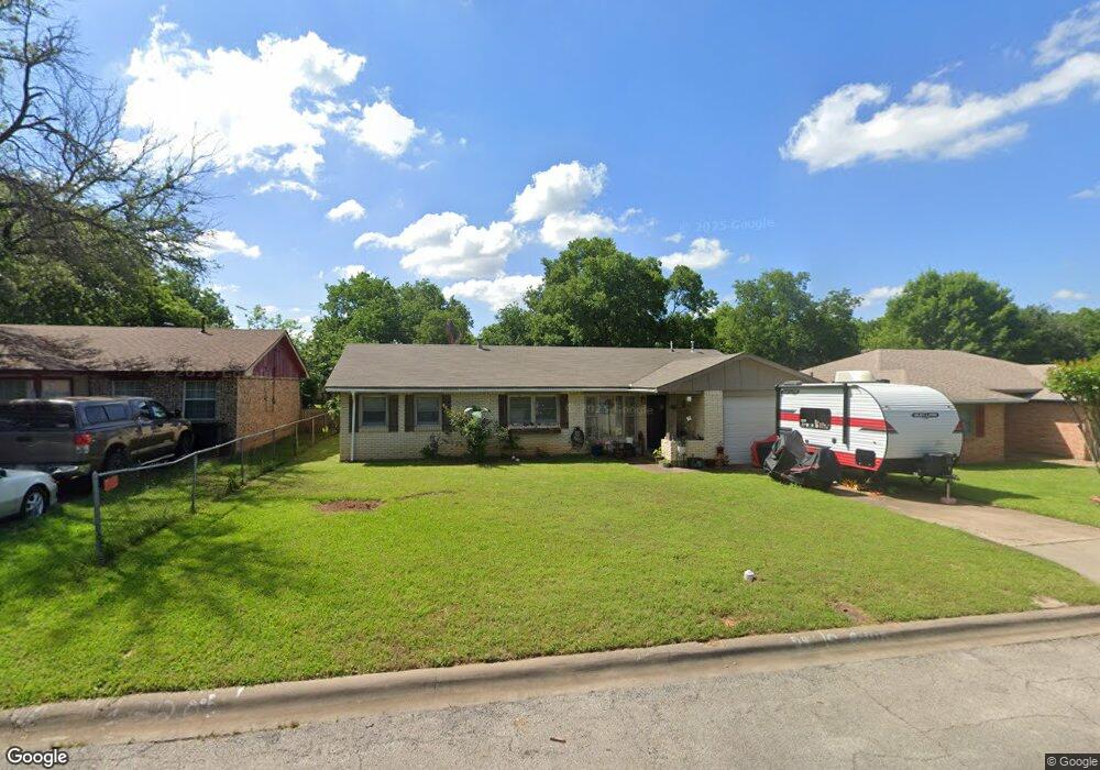 1107 Center St, Cleburne, TX 76033 - photo 1