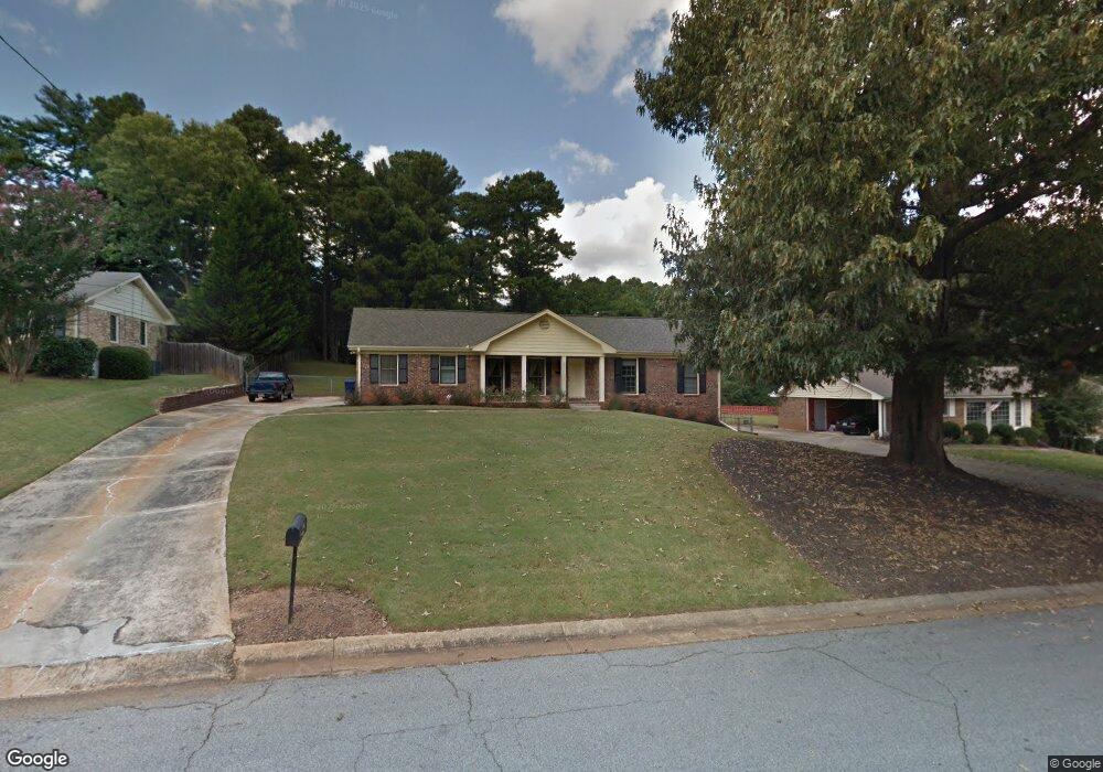 5213 Corinth Dr, Stone Mountain, GA 30087 - photo 1