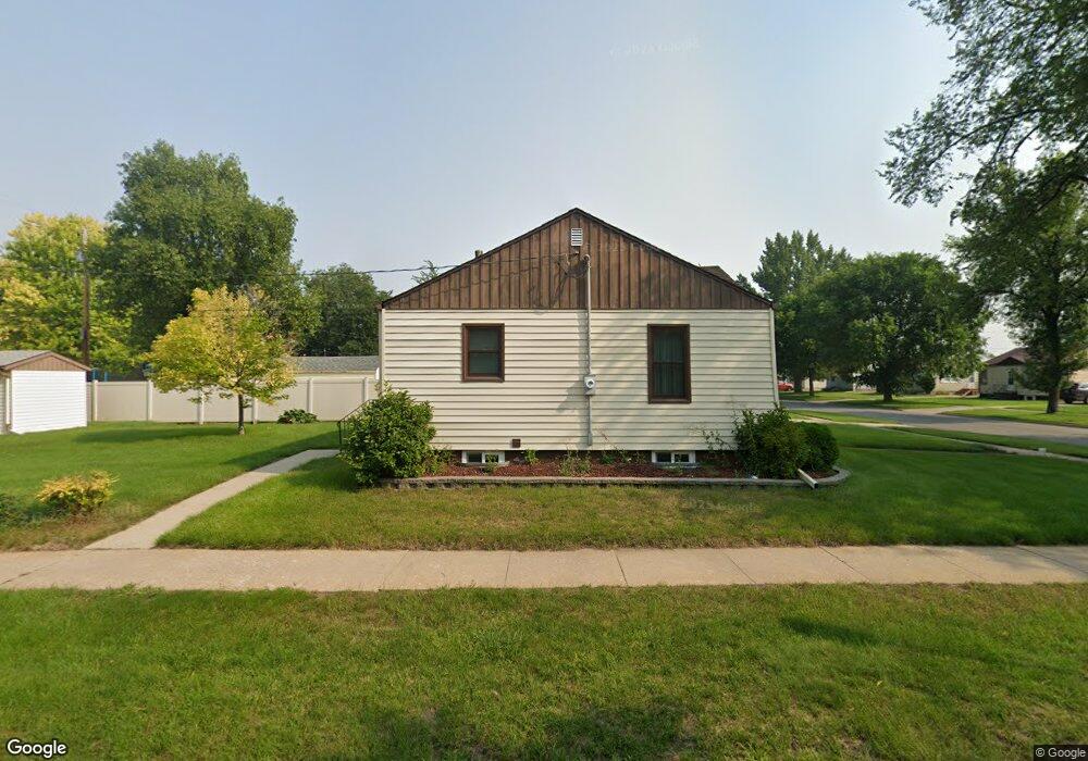 1702 3rd St N, Fargo, ND 58102 - photo 1
