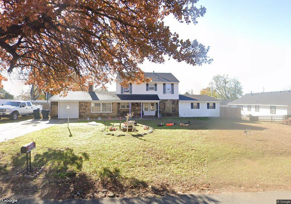 407 Warren Rd, Henryetta, OK 74437 - photo 1