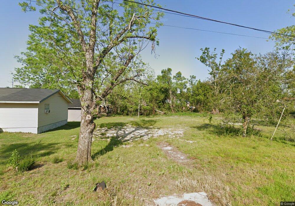 1220 Mark Hanna St, Douglas, GA 31533 - photo 1