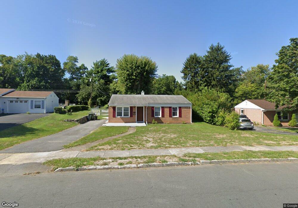 1111 Outer Dr, Hagerstown, MD 21742 - photo 1