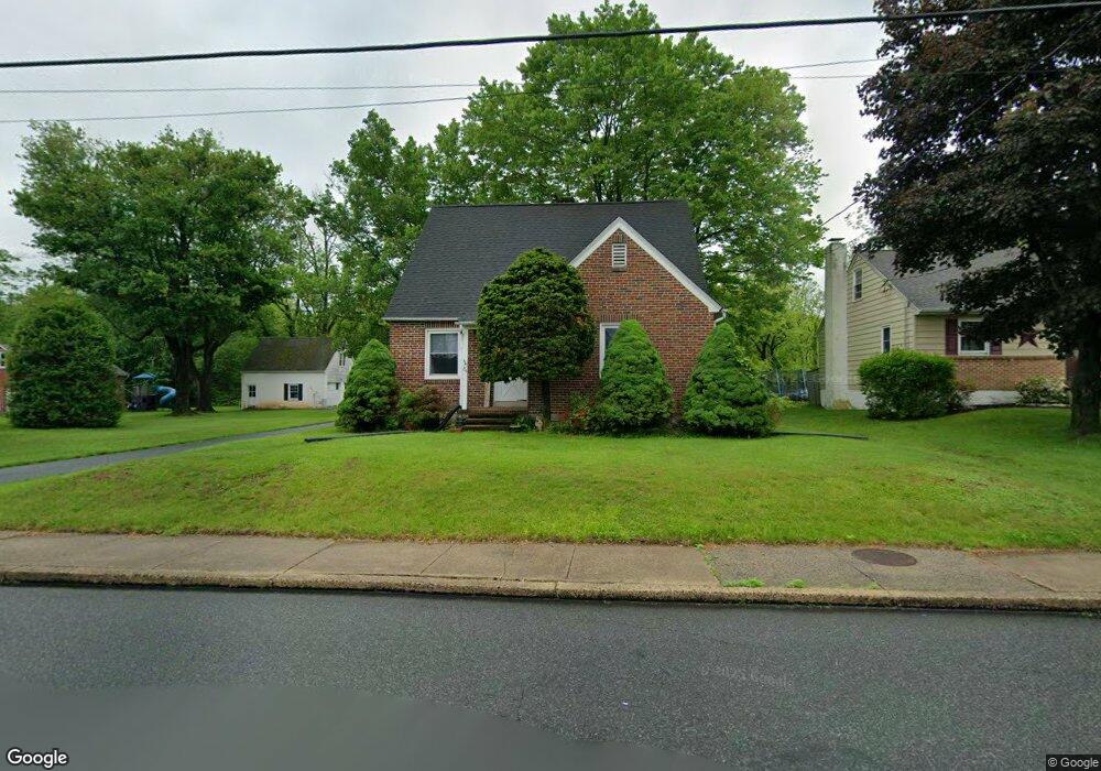 84 E Chestnut St, Bechtelsville, PA 19505 - photo 1