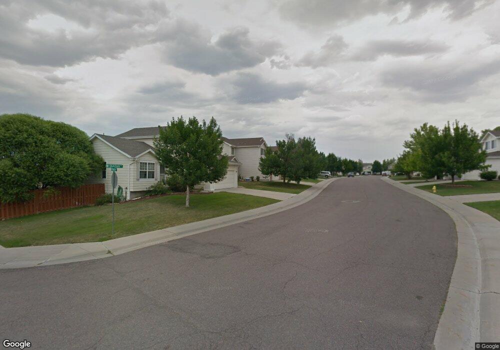 5689 S Quatar Ct, Centennial, CO 80015 - photo 1
