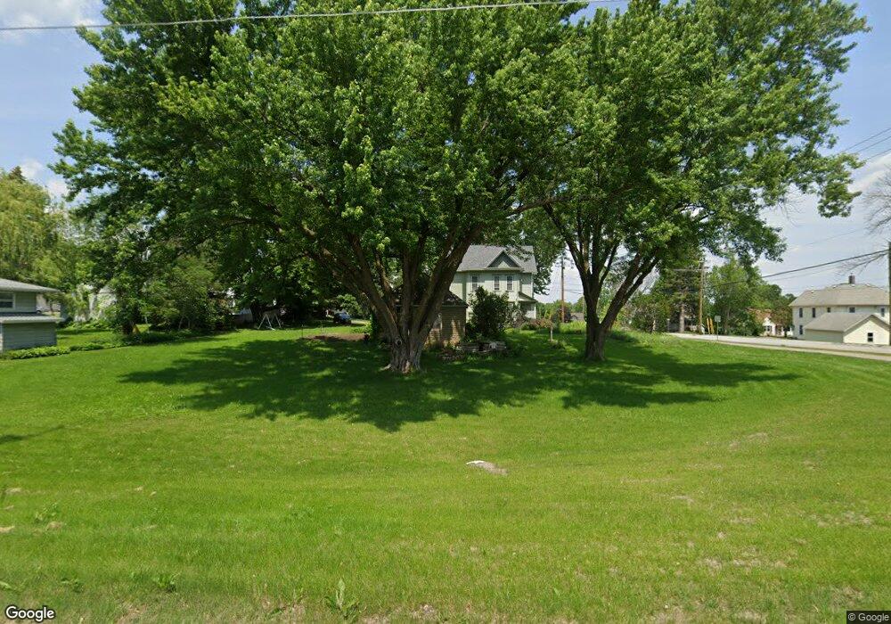 812 W 5th St, Zumbrota, MN 55992 - photo 1