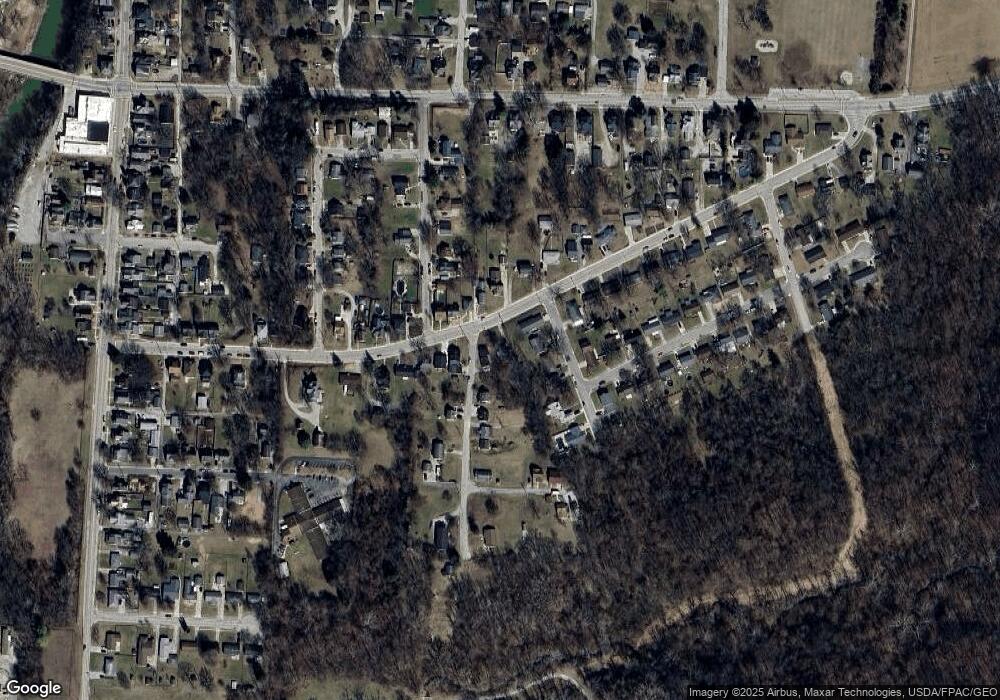 829 Fielding Rd, Sidney, OH 45365 - photo 1