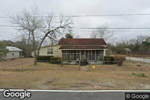 202 N Pine St, Ailey, GA 30410