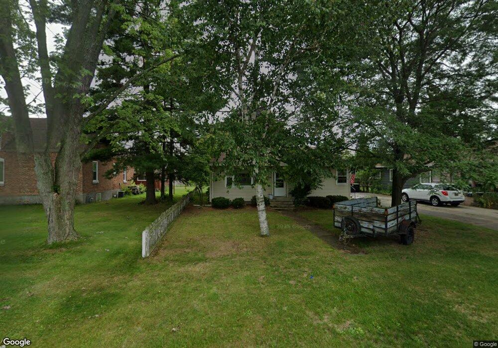 2405 17th Ave, Menominee, MI 49858 - photo 1