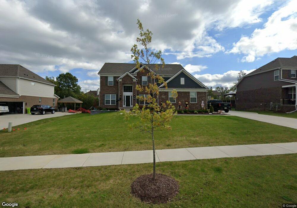 4507 Twin Beach Ct, West Bloomfield Township, MI 48334 - photo 1