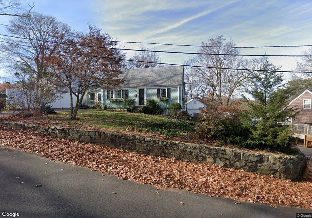 9 Cedar Cir, Randolph, MA 02368 - photo 1