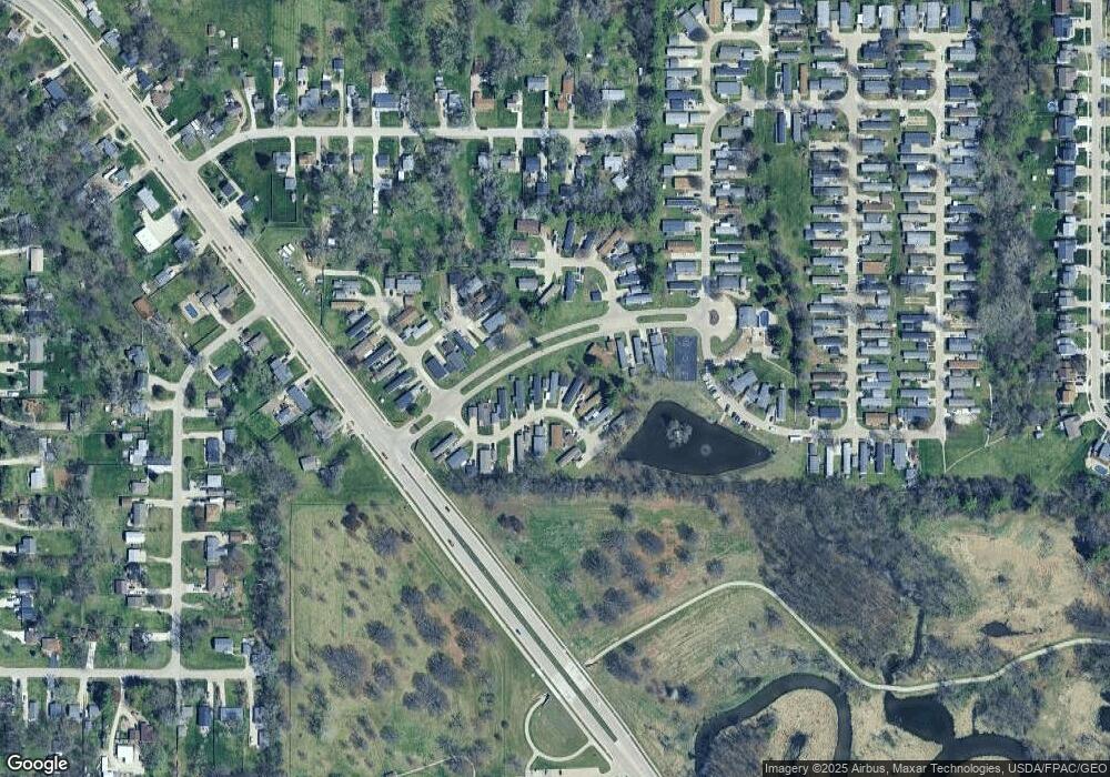 1870 Swan Lake Cir, Des Moines, IA 50320 - photo 1