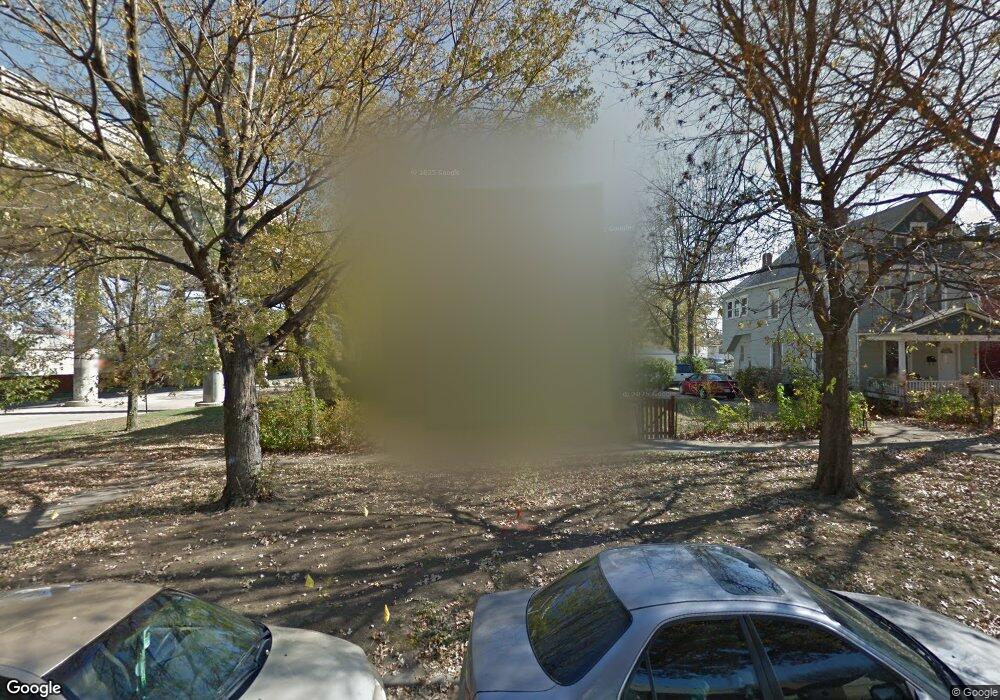 200 SW Harrison St, Topeka, KS 66603 - photo 1