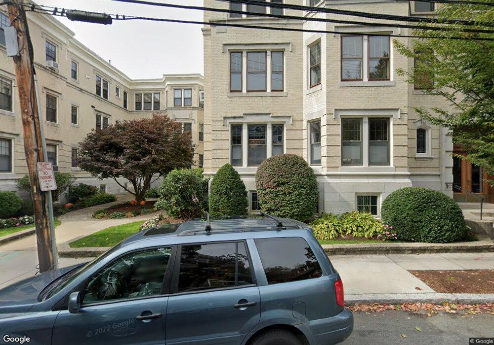 36 Kilsyth Rd unit 2, Brookline, MA 02445 - photo 1