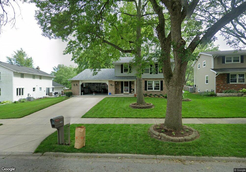 44 Finch Ct, Naperville, IL 60565 - photo 1