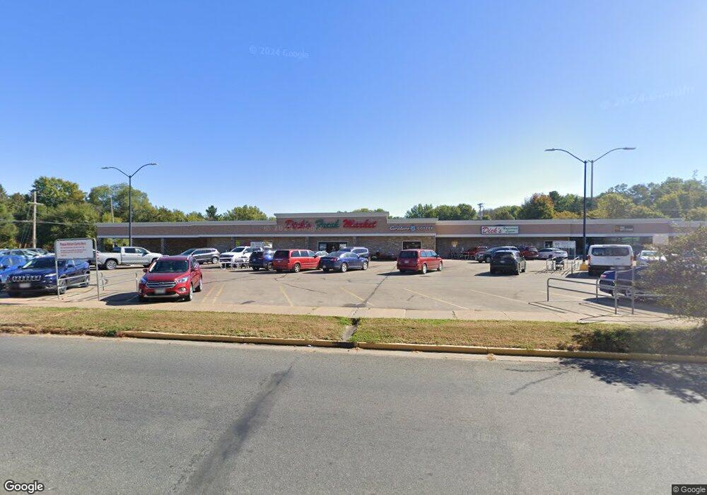 1408 9th (-1502) St, Menomonie, WI 54751 - photo 1