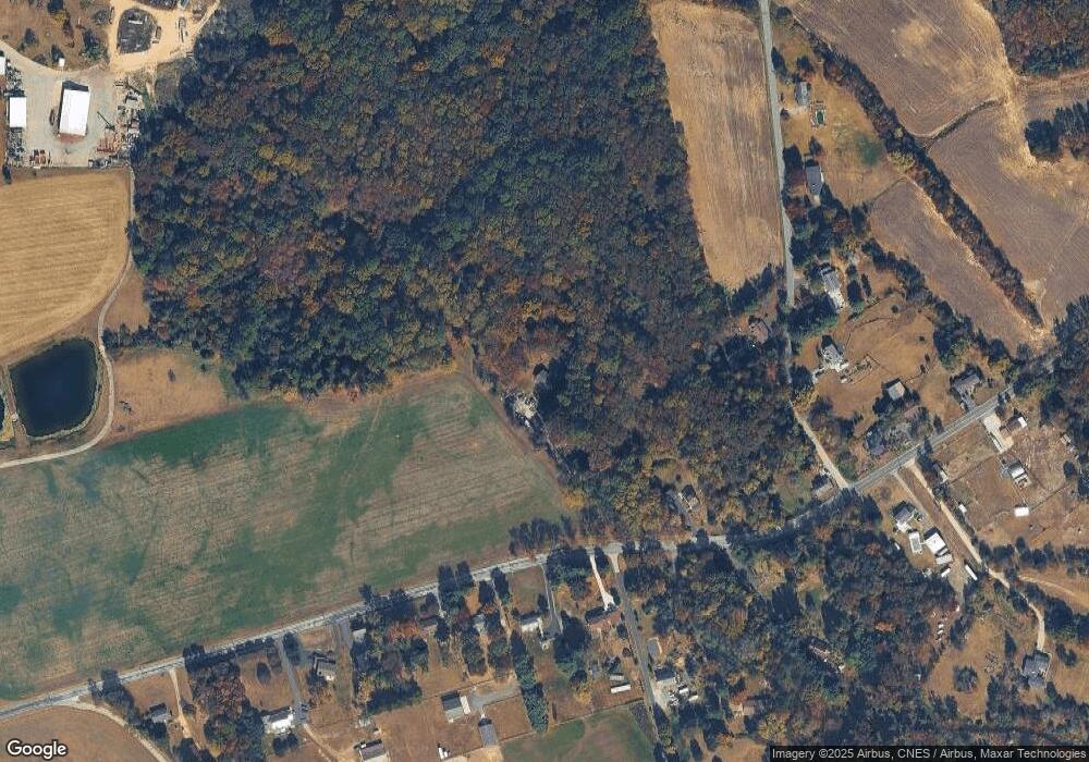 647 Lincoln Rd, Pilesgrove, NJ 08098 - photo 1