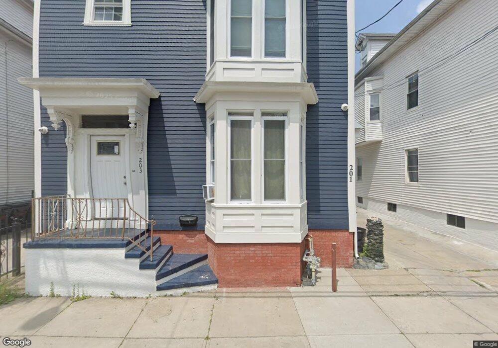 201 Hanover St, Providence, RI 02907 - photo 1