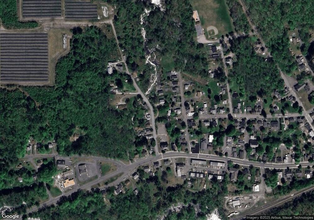 46 Spring St, Palmer, MA 01069 - photo 1