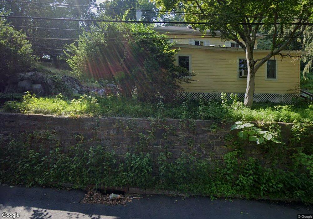 353 Mountain Rd, Irvington, NY 10533 - photo 1