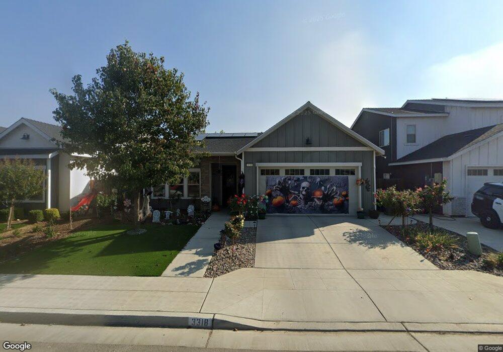 3318 N Clover Ave, Fresno, CA 93727 - photo 1