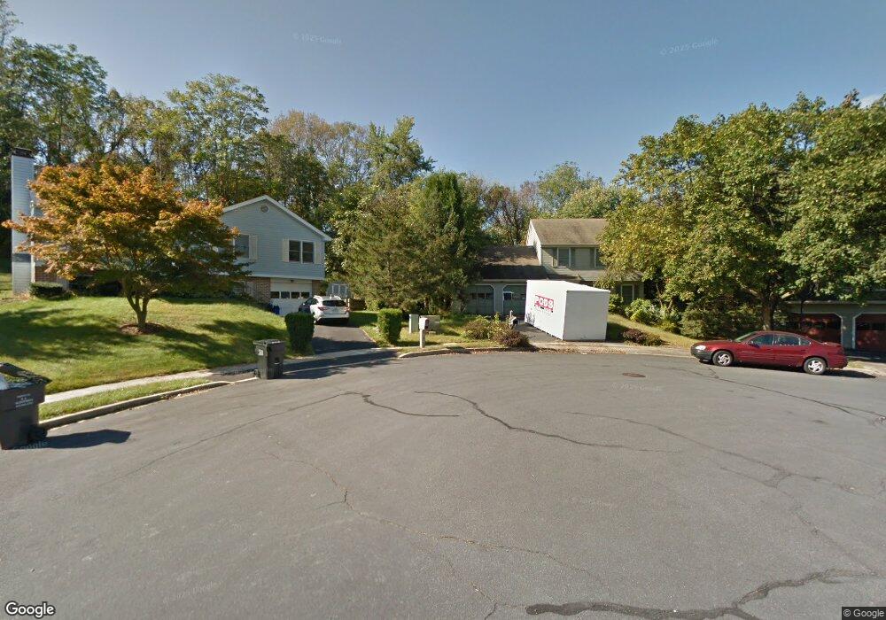 4817 Briarwood Cir, Reading, PA 19606 - photo 1