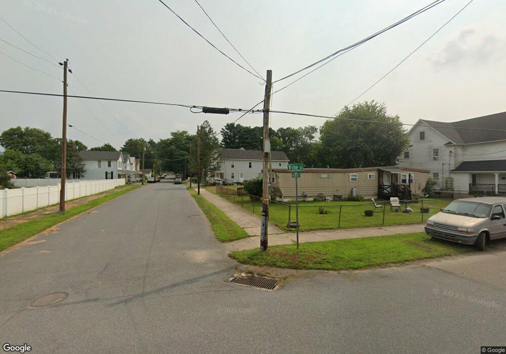 222224 W Eighth St, Berwick, PA 18603 - photo 1