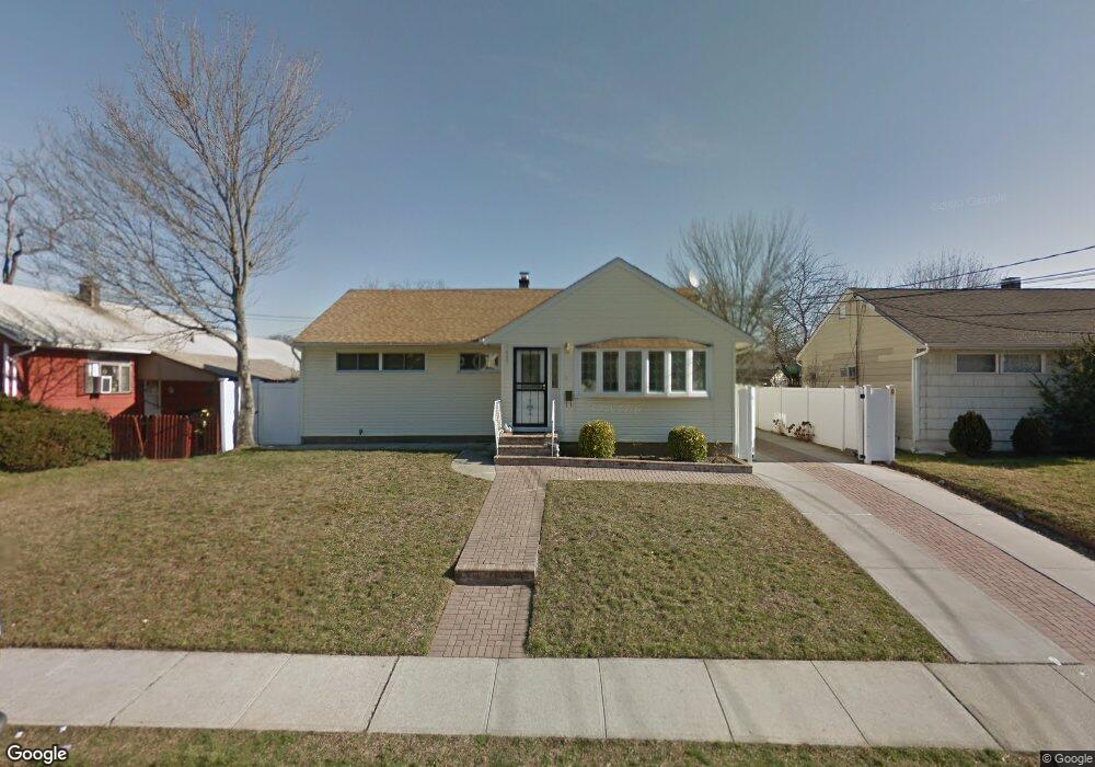 1629 Meadowbrook Rd, Merrick, NY 11566 - photo 1