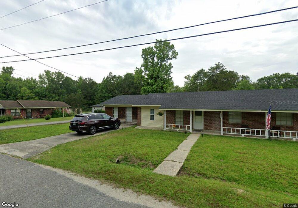 108 ROADWAY ST