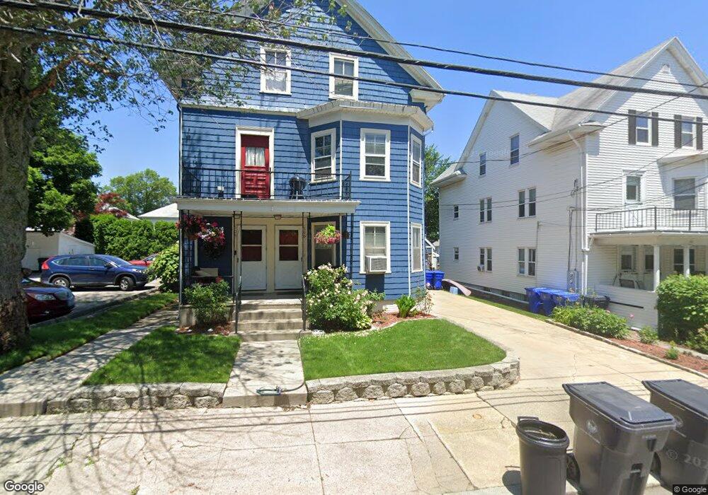 104 Hillside Ave, Pawtucket, RI 02860 - photo 1